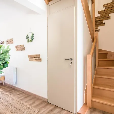 Holiday home Maison - L'outsider - Foret *